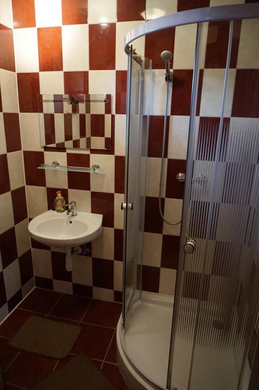 Vadrozsa Vendeghaz-Apartman Demjen Exterior photo